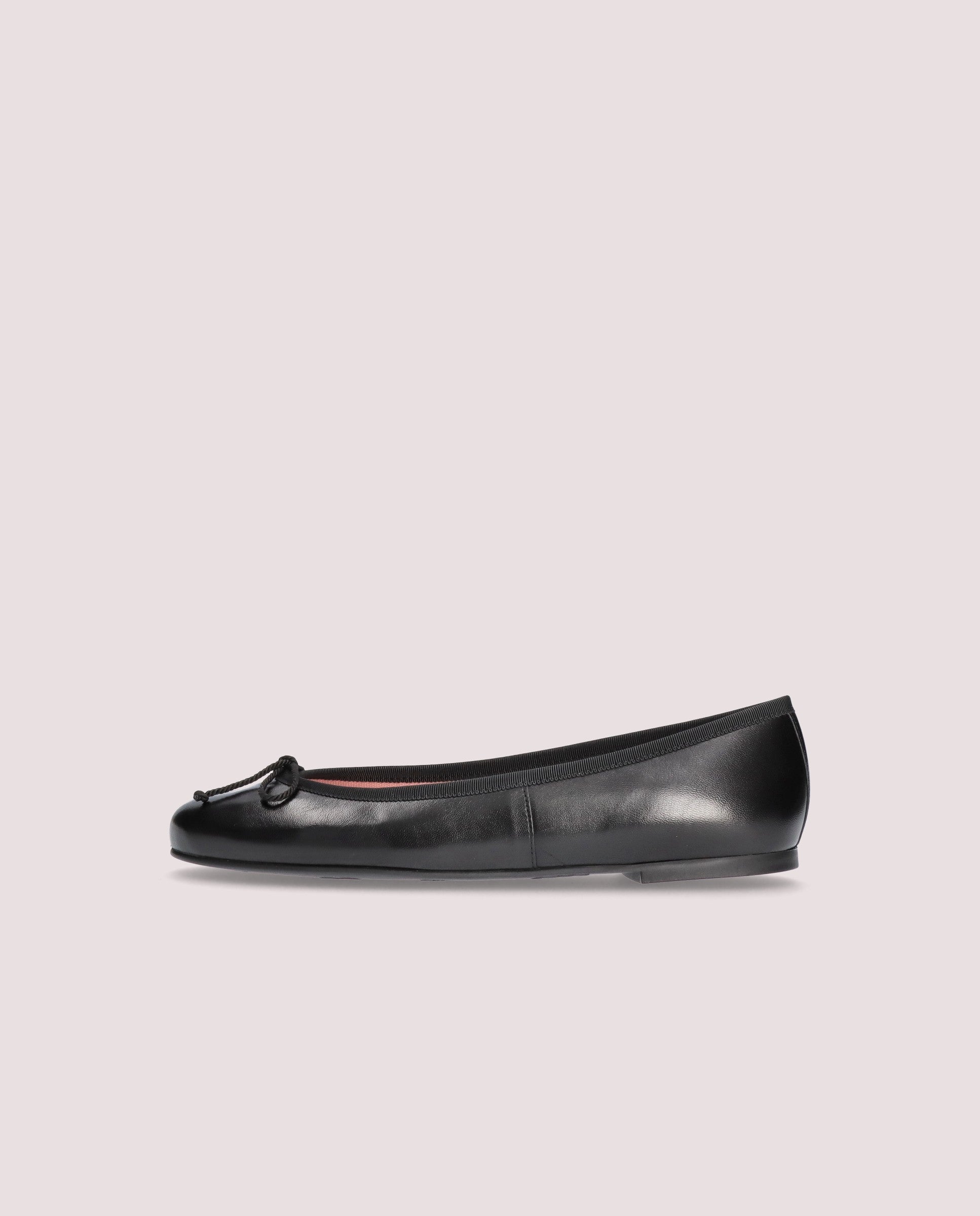 Rosario Black Leather Ballet Flats