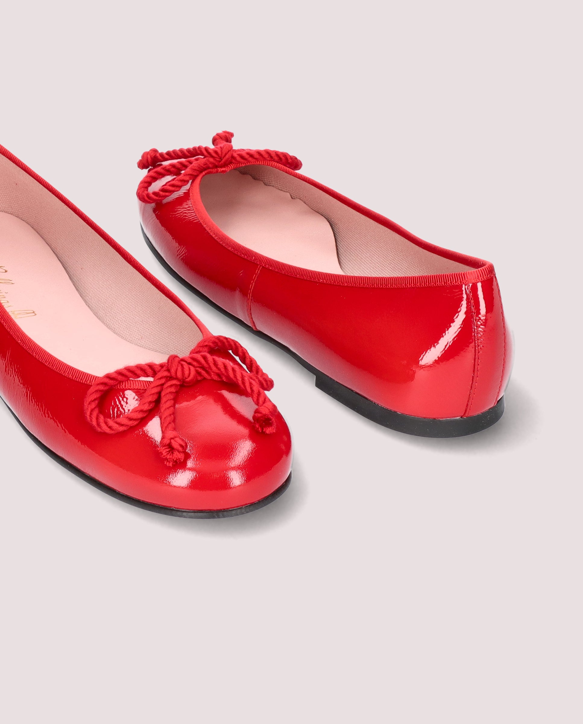 Rosario Rojos Patent Leather Ballerinas