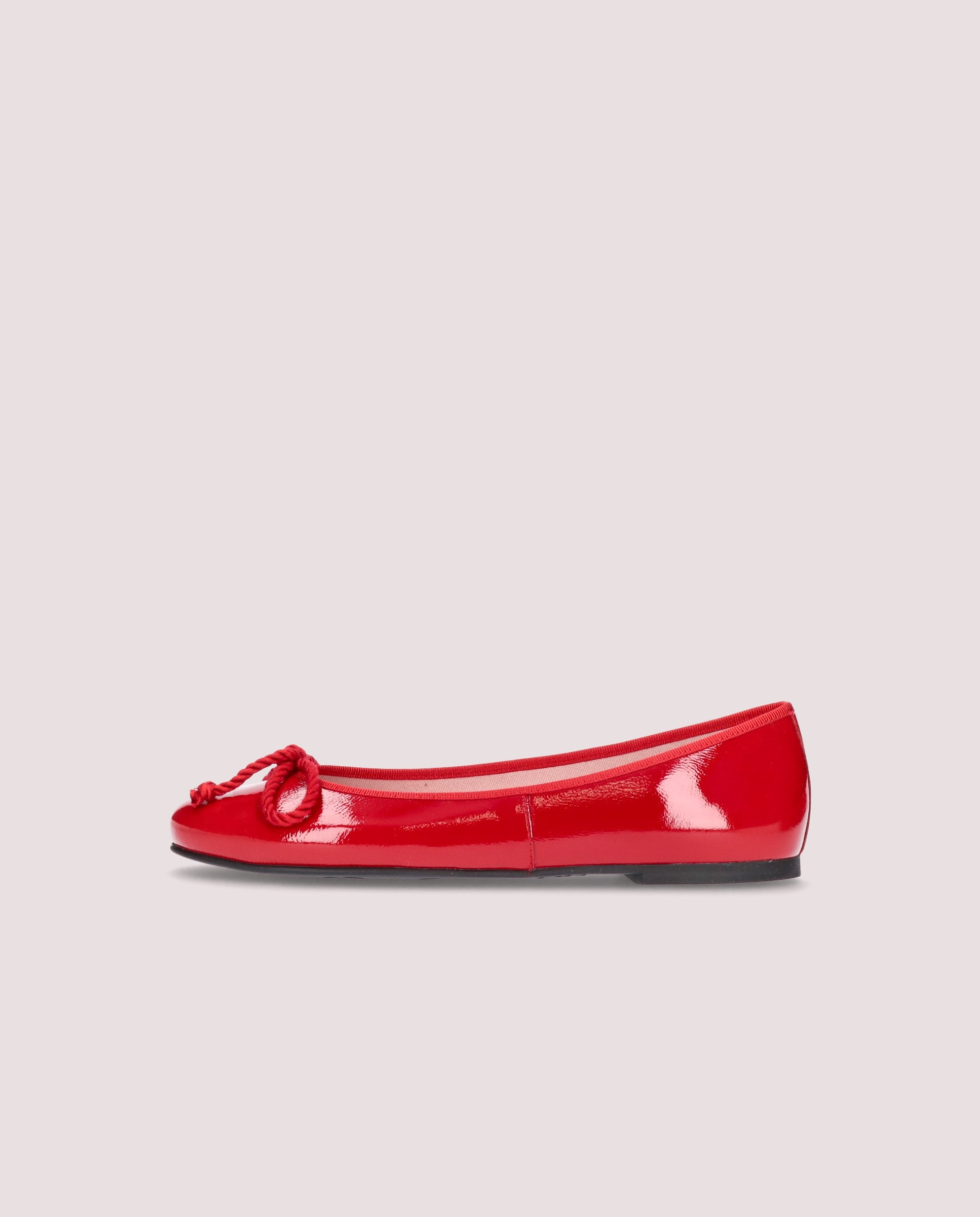 Rosario Rojos Patent Leather Ballerinas