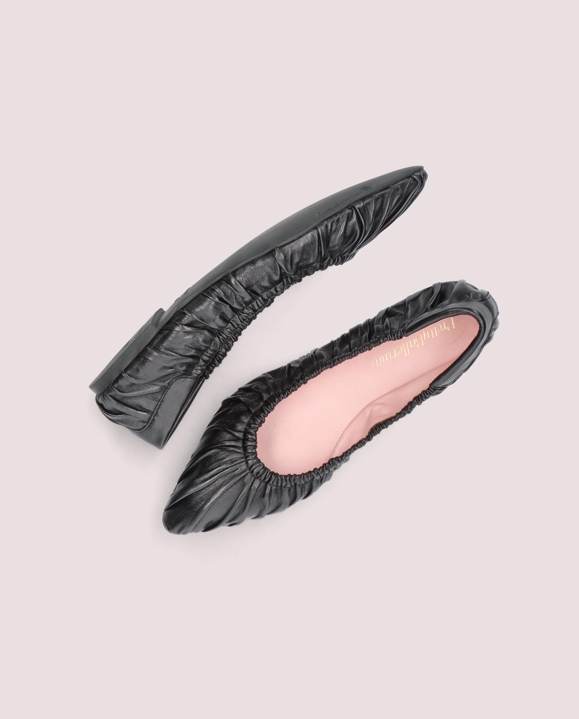 Tyra Black Leather Ballerinas