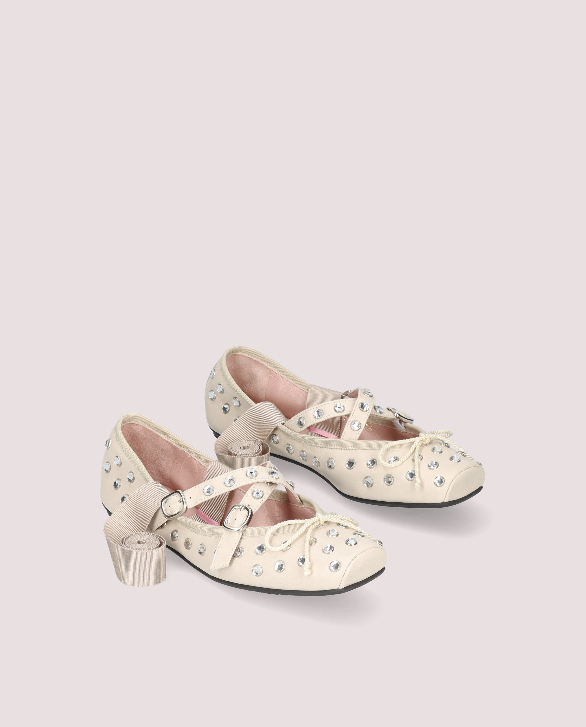 Kristen Blancos Leather Ballerinas