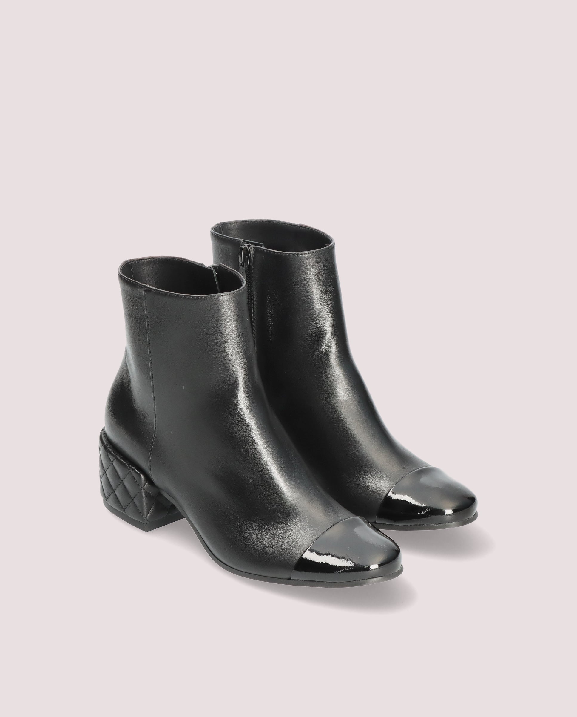 Jendayi Black Leather Boots
