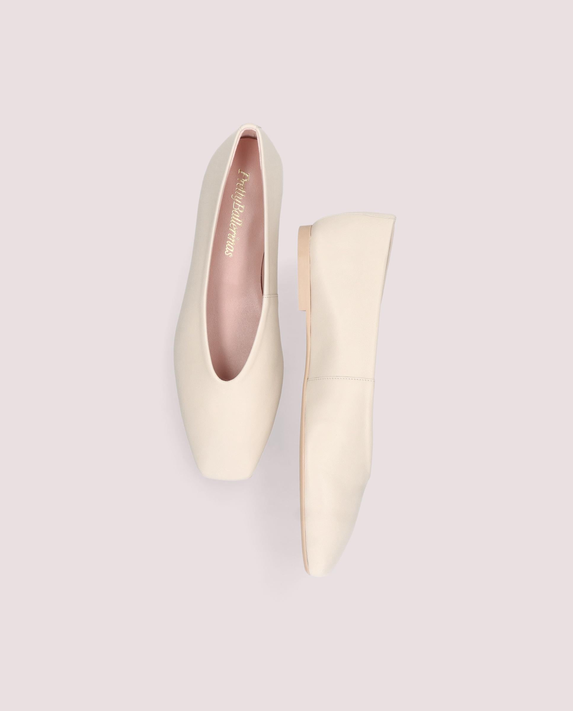 Camille Blancos Leather Ballerinas