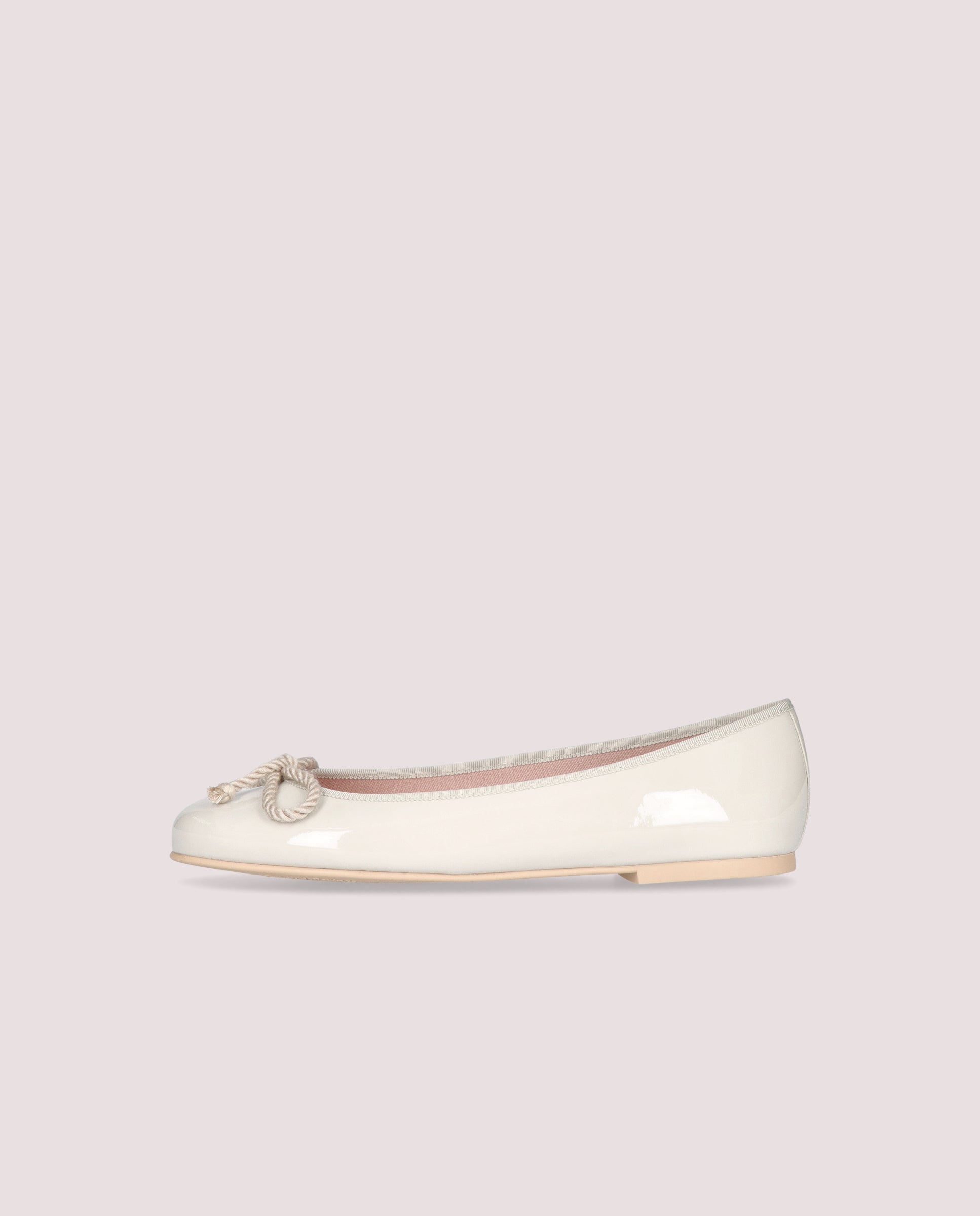 Rosario Grises Patent Leather Ballerinas