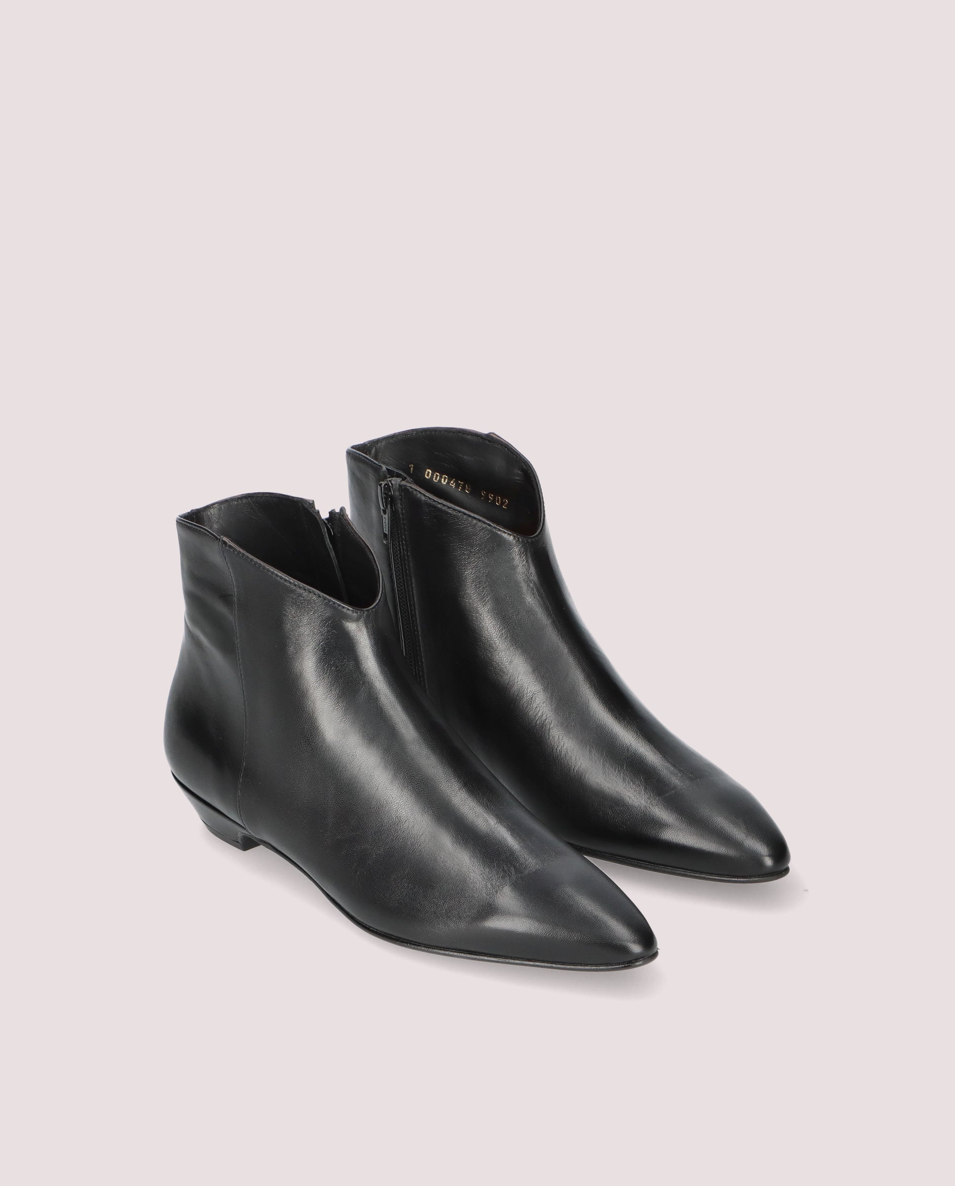 Robin Black Leather Boots