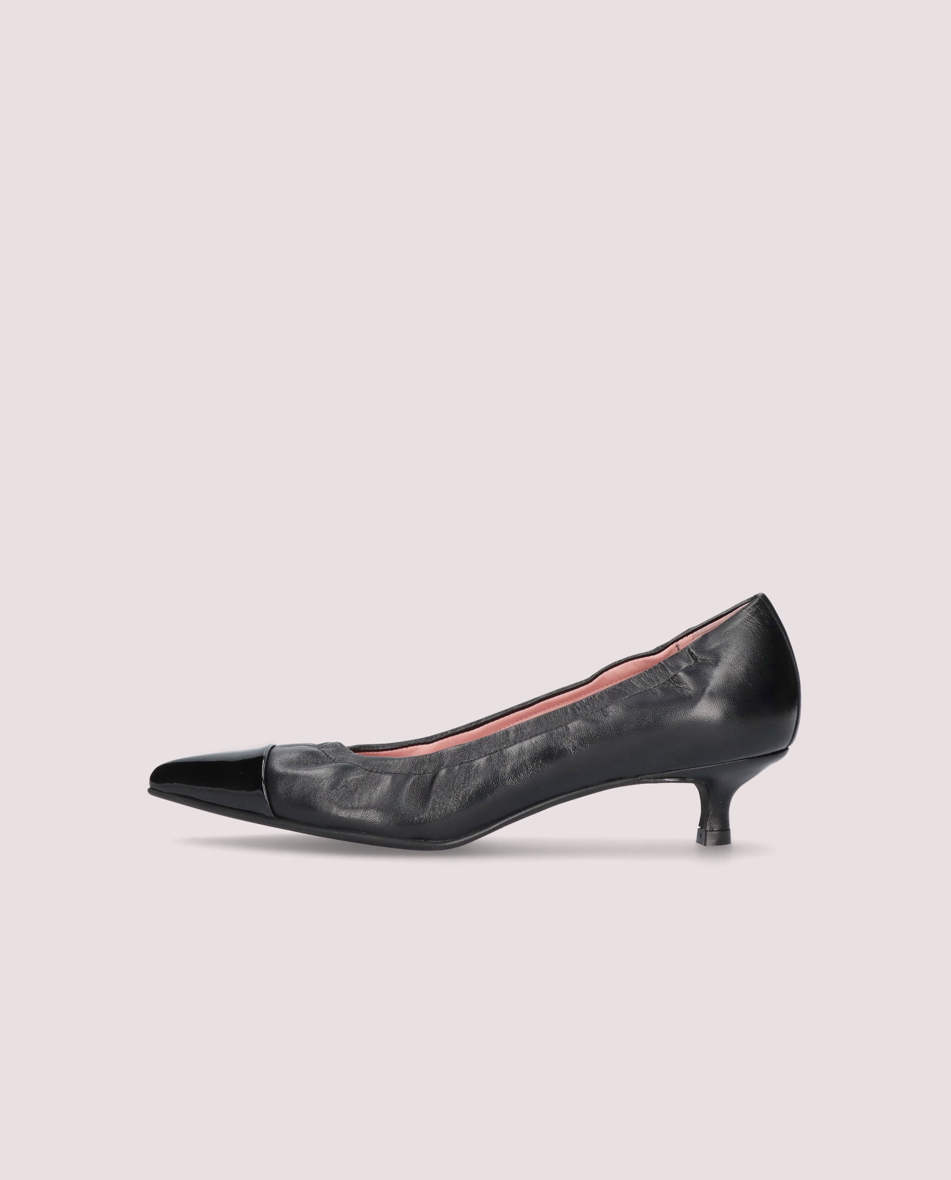 Kendall Black Leather Salon