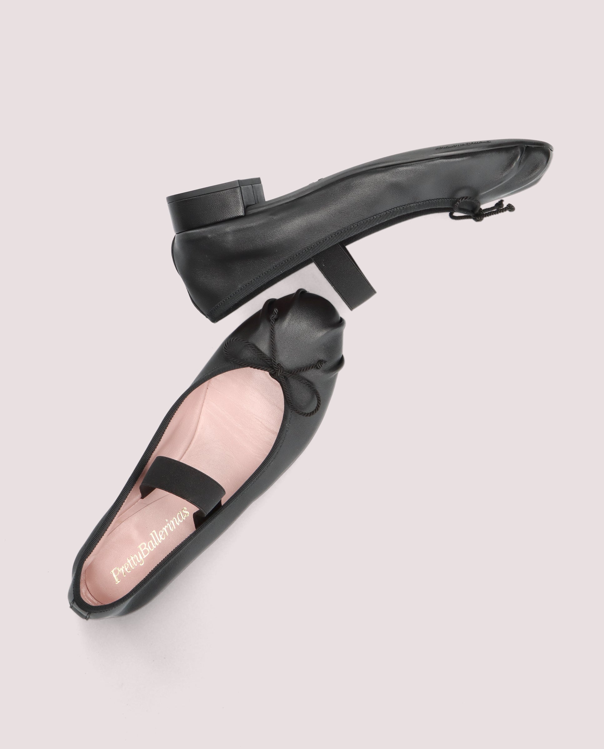 Gretschen Black Leather Salon