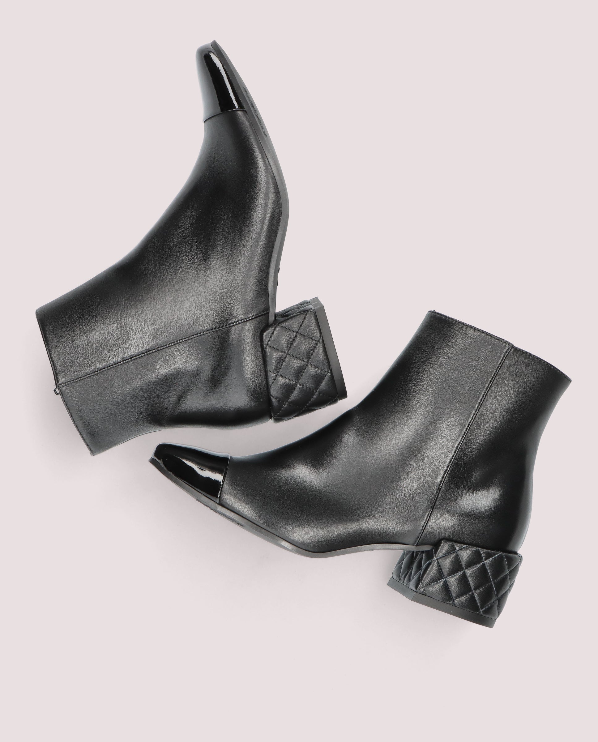Jendayi Black Leather Boots