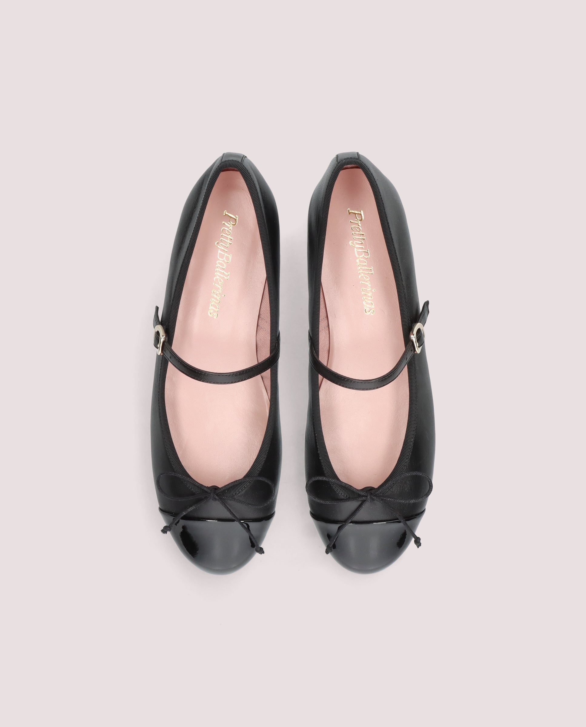 Irma Negros Leather Ballet Flats